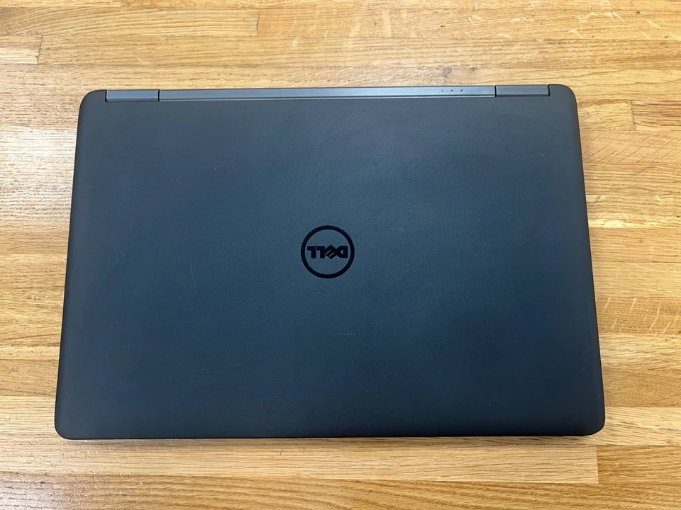Dell Latitude E7250 · i5-5300U · 8GB · 256GB, photo 2 sur 4