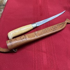 Rapala Fishing Filet Knife & Leather Sheath 6” Blade Wood Handle Classic Sharp