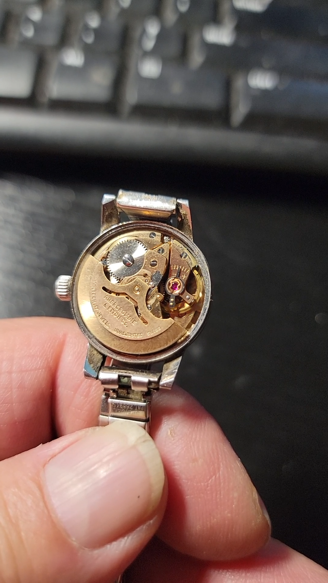 VTG Abercrombie and Fitch Women's 17j Automatic Swiss Made watch