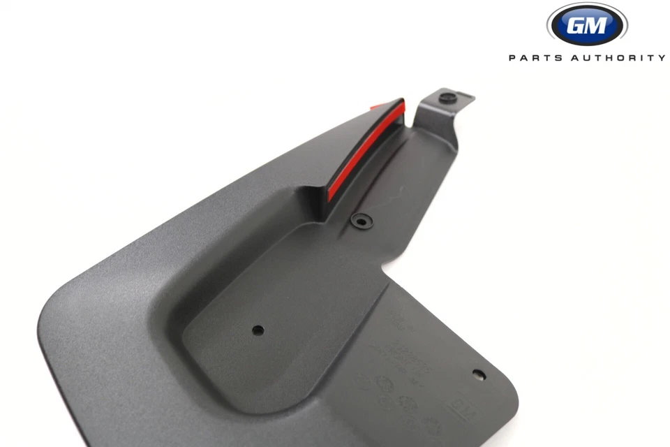 Protectores contra salpicaduras moldeados delanteros Escalade Tahoe Yukon 2015-2020 23228521 negros OEM GM Foto 3 de 4