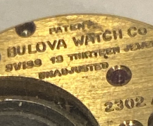 Bulova Used Vintage Watch Movement 2302A 13 Jewels For Parts Replacement Repair - Picture 2 of 9