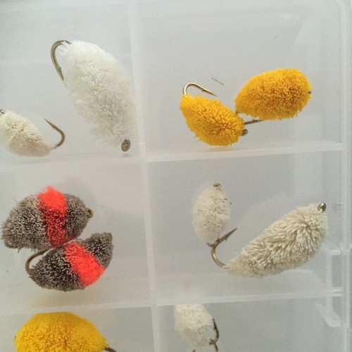 Fly Fishing BOXED SET BISCUIT BREAD FLY Pack of 16 Mixed size 4-12 #343 - 第 3/3 張圖片
