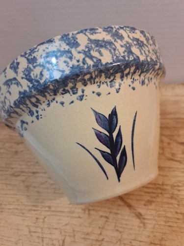 R.R.P. Co. Roseville Pottery Ohio Crock Blue Spongeware Wheat Pattern 6" Bowl - Picture 3 of 11
