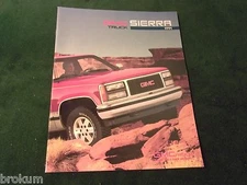 MINT 1991 GMC TRUCK SIERRA 24 PAGE SALES BROCHURE NEW ORIGINAL  (BOX 321)