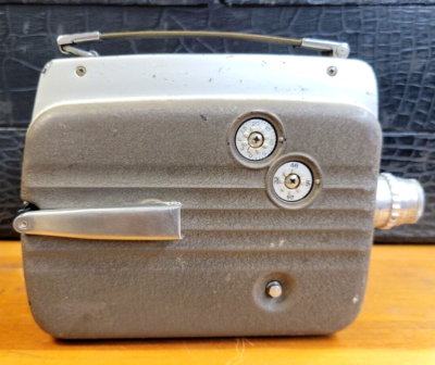 kodascope eight model 60 映写機　とケース　8ミリ kodascope eight model 60 映写機 とケース 8ミリ Eastman Kodak