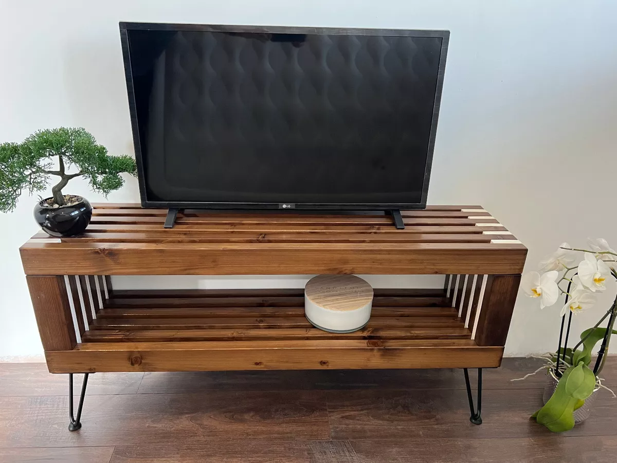 Hairpin Legs TV Stand/TV Unit/Solid Rustic Handmade TV stand/Entertainment  Stand