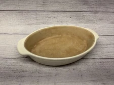 The Pampered Chef Family Heritage Stoneware 8”Oval Casserole Dish Shelve 1b