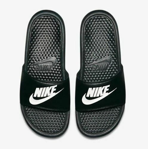 dusin ungdomskriminalitet lounge Nike Benassi Swoosh Slippers Slippers 343880 090 Black/White Size UK 6 to  12 | eBay