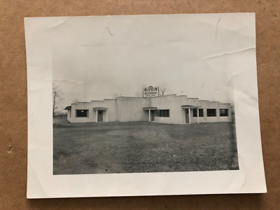 Vintage PHOTO Horseshoe Restaurant MAX BAR Building Sign Exterior