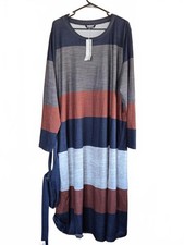 Bloomchic Women's Dress with Belt Size 22-24 with pockets