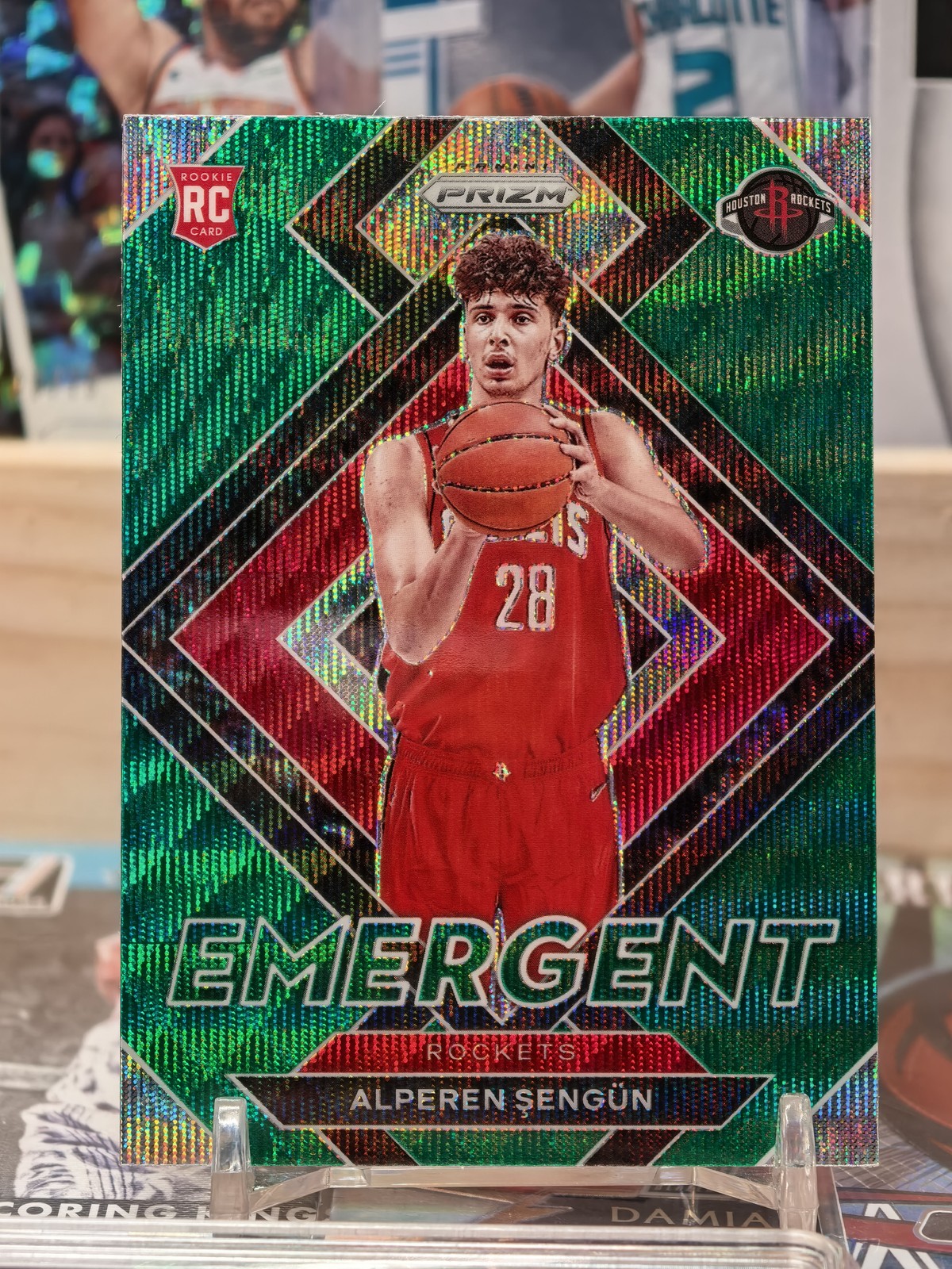 2021-22 Panini Prizm Emergent Prizms Green Wave #28 Alperen Sengun