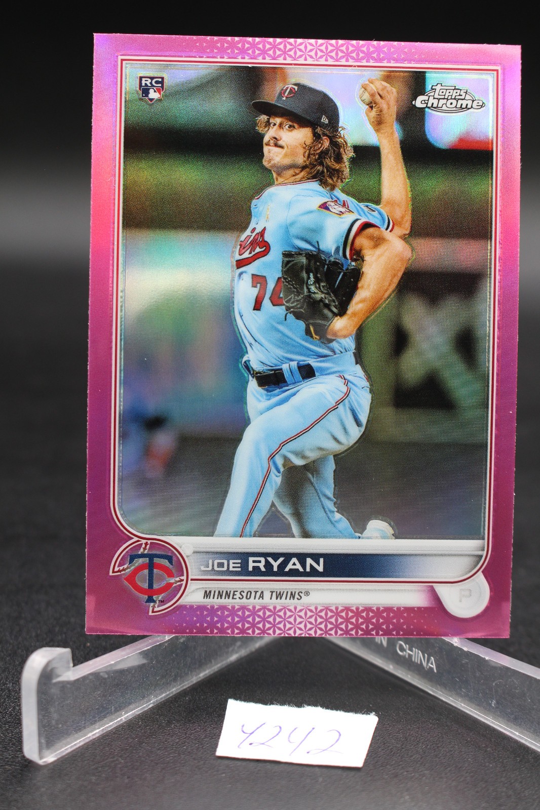 2022 Topps Chrome - Joe Ryan #48 Pink Refractor (RC)