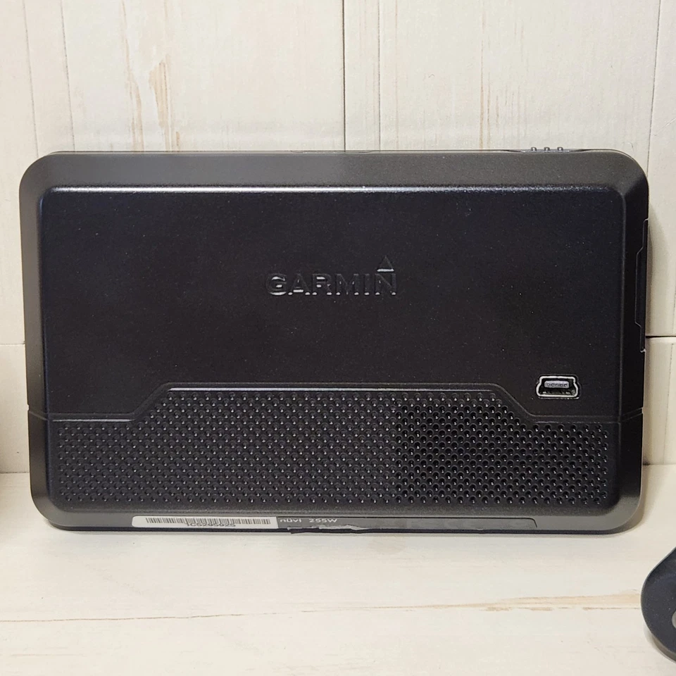 Garmin GPS Nüvi 255W Automotive w/ Case Wall & Car Power Adapter Bundle - Image 3 of 4