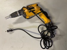DeWalt DW251 Corded Electric 6 Amp VSR Drywall Screwdriver Screwgun