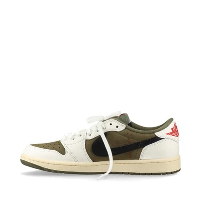 靴 Travis Scott Nike Air Jordan 1 LowOG24cm Nike Air Jordan 1 Low OG SP TRAVIS SCOTT size 14. Black Red