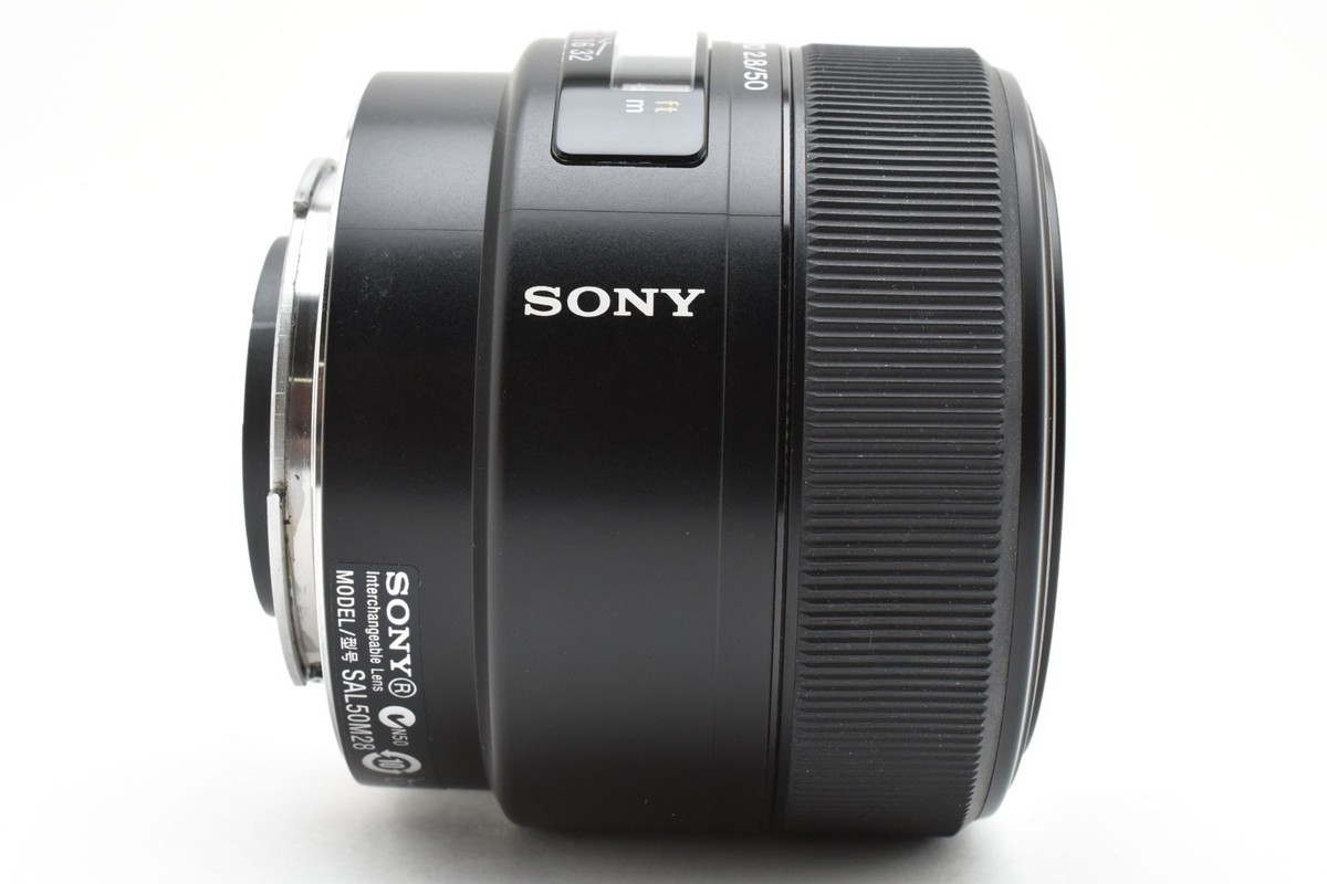 Sony SAL50M28 50mm F2.8 Macro A-Mount EXCELLENT With box Free