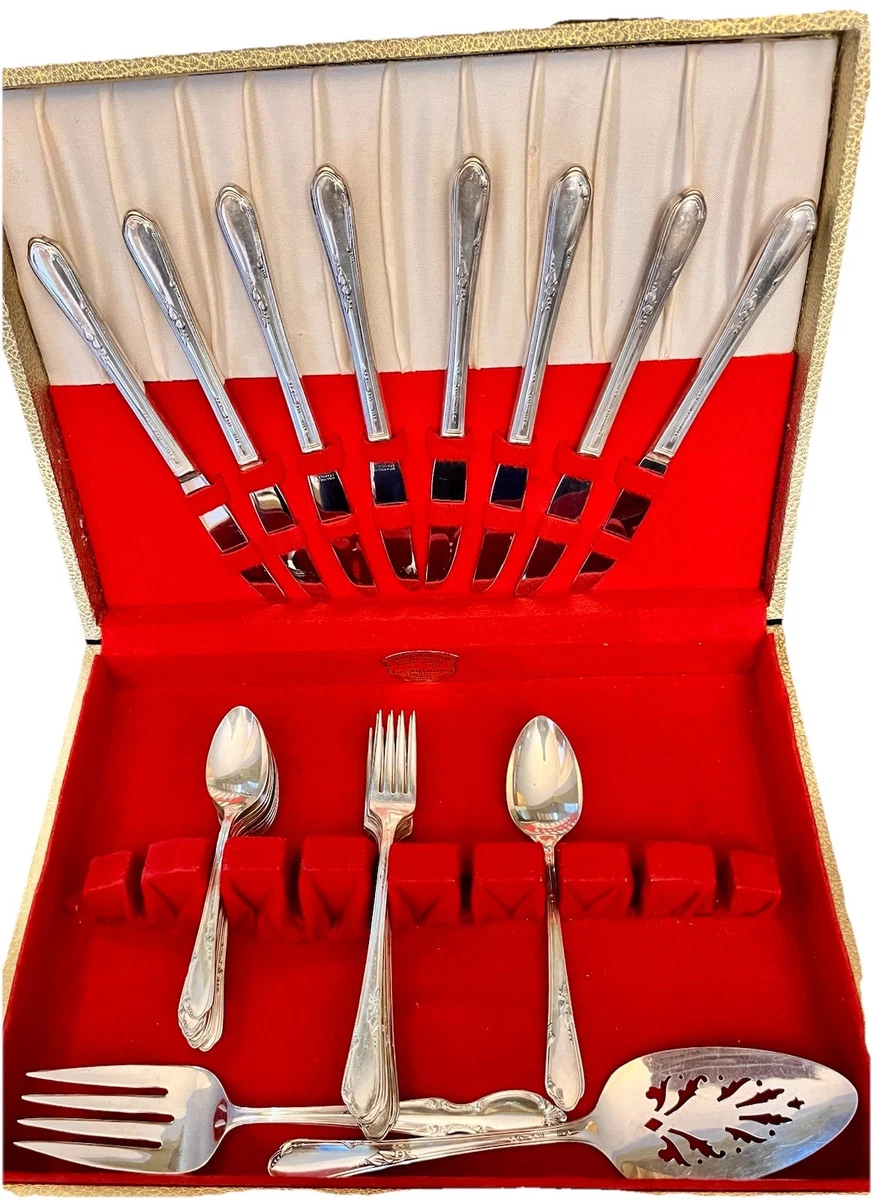 Wm. Rogers An Art Deco 1900-1940 Antique US Silver-Plated Flatware