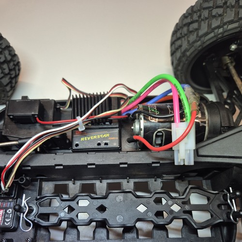 Tempest 1:10 EP RC Buggy Truggy Stadium truck 4WD BRUSHED - Picture 13 of 17