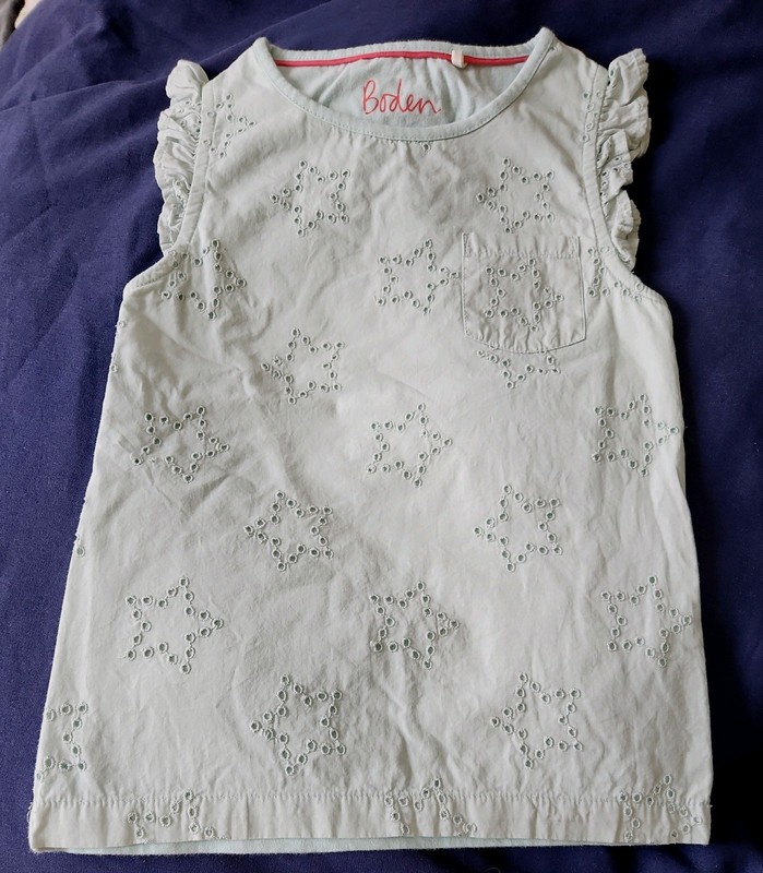 Boden Girls Size 6-7 (122) Sleeveless Blouse Shirt Embroidered, Ruffles, Stars