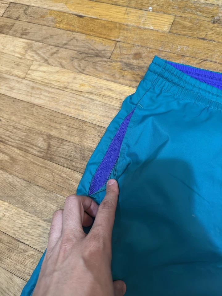 Vintage Columbia Mens Nylon Track Pants Windbreaker Large Ankle Zips Aqua Blue - Image 4 of 4