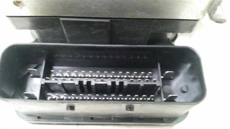 CONJUNTO BOMBA FRENO ANTIBLOQUEO AUDI Q7 ABS OEM 2007-2012 Foto 4 de 4