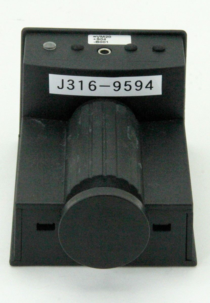 サンプル 9594 LEYBOLD THERMOVAC PIRANI TRANSMITTER TTR211S | eBay