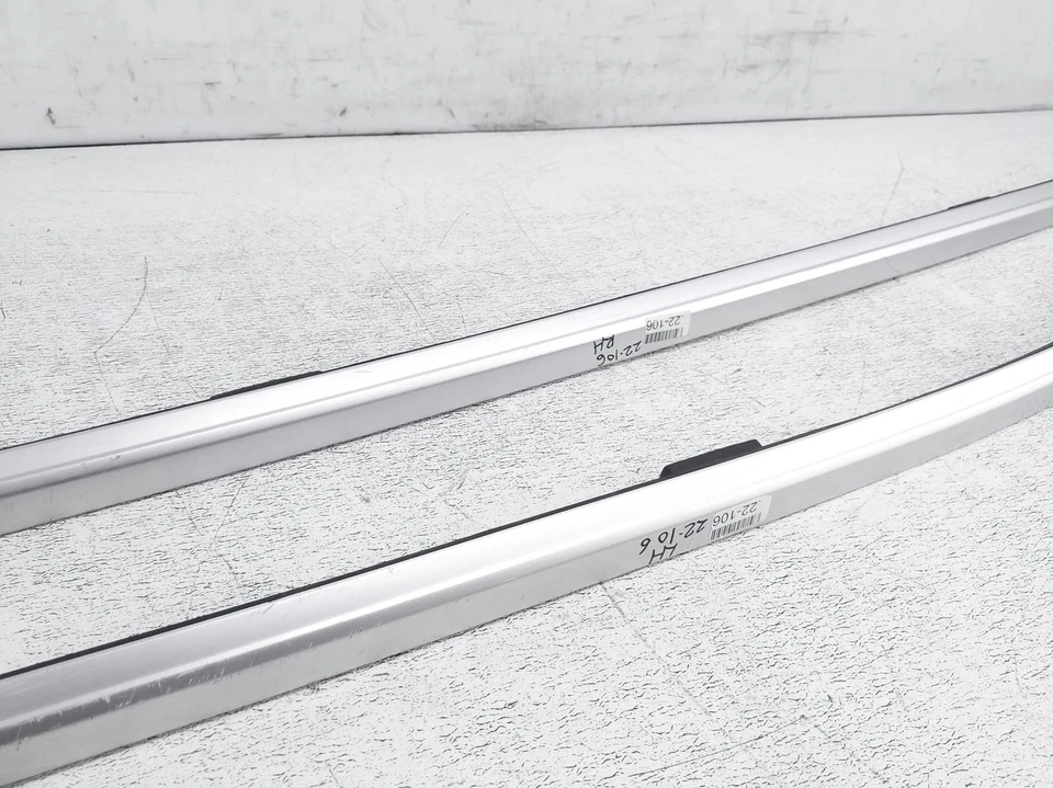 2015-2016 Honda Cr-V Driver & Passenger Roof Rails 75269-T1w-A01 75259-T1w-A01 - Image 4 of 4