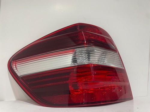 2006-2008 MERCEDES W164 ML63 AMG ML320 ML550 LEFT TAIL LIGHT LAMP 1649061100 OEM - Picture 2 of 7