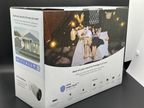 Lorex 2K 2-PackSpotlight Indoor/Outdoor Wi-Fi Security Camera with SD Card - Picture 11 of 12