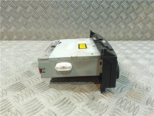 A1698200786 Radio Mercedes-Benz Clase B (Bm 245)(03.2005->) 2.0 180 Cdi (245.207 - Immagine 3 di 4