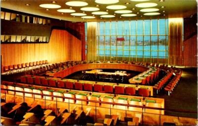 Vintage Postcard United Nations Economic & Social Council Chamber New York 11610