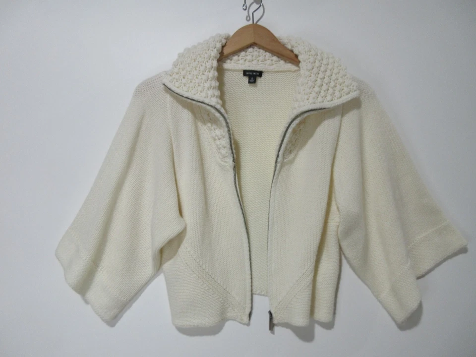 Suéter feminino exclusivo tamanho P vintage Nine West quimono marfim lã cottagecore boho Y2K - Imagem 4 de 4
