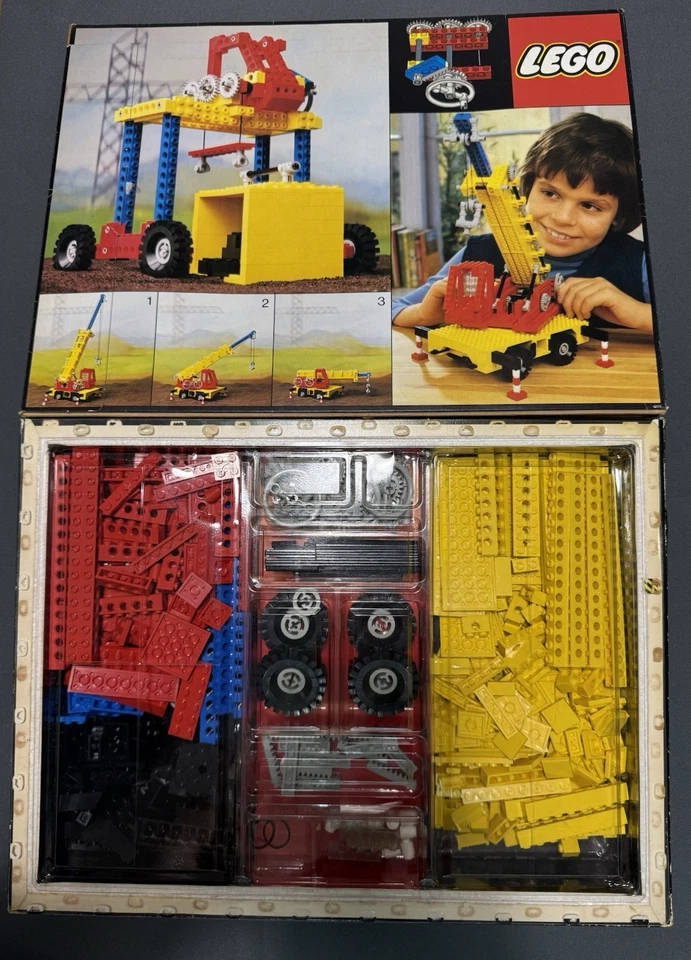 Lego Technic 855 Mobile Crane Truck vintage set complete boxed, photo 2 of 3