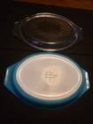 Vintage Pyrex Turquoise 22 1.5 Qt. Oval Casserole Dish  scroll lid # 945C 2 (A1)