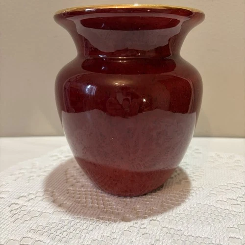 VINTAGE ROYAL HAEGER USADark Mauve/Chocolate CeramicVase with a Glossy Finish