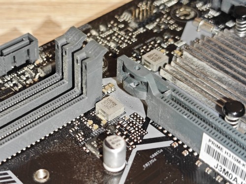 Asus Prime H310M-K Mainboard LGA1151 mATX DDR4 - Bild 6 von 7