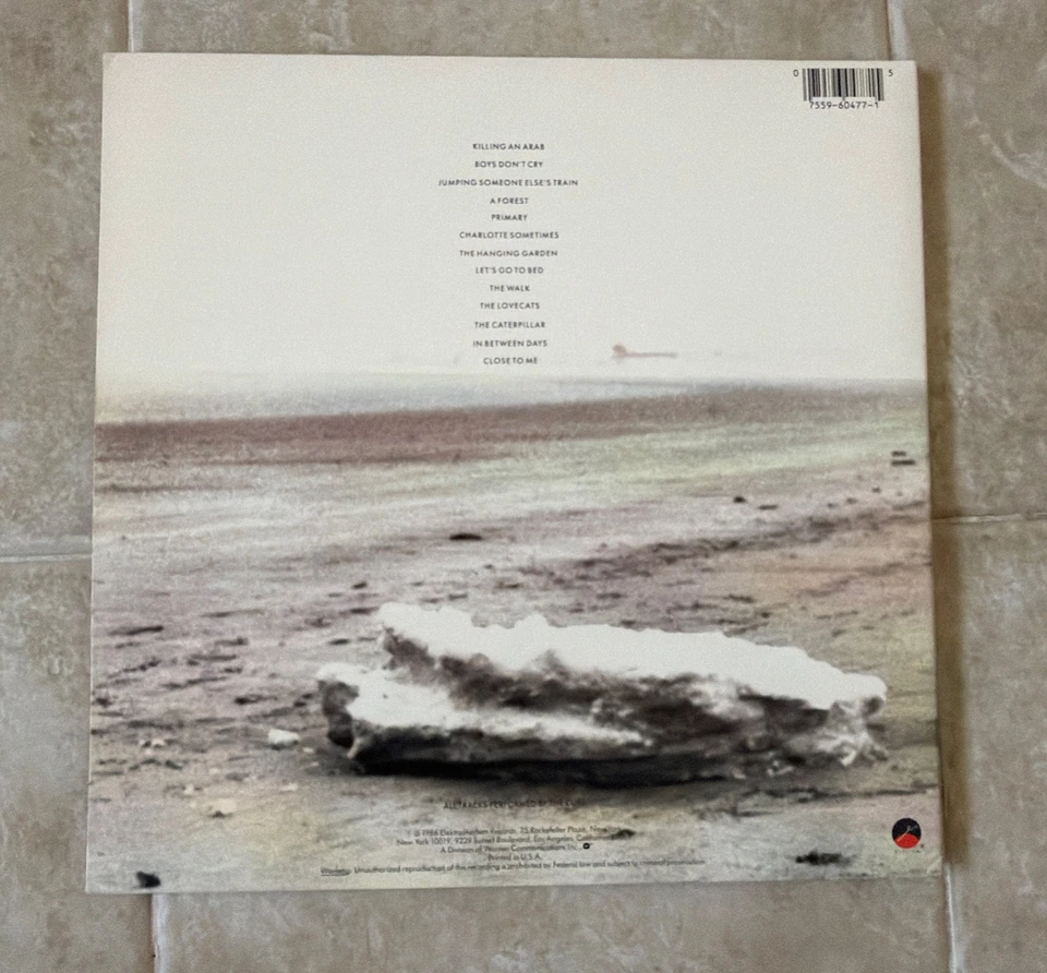 Standing on a Beach The Singles by The Cure 1986, Elektra Records 604771, 12"LP - Image 4 of 4