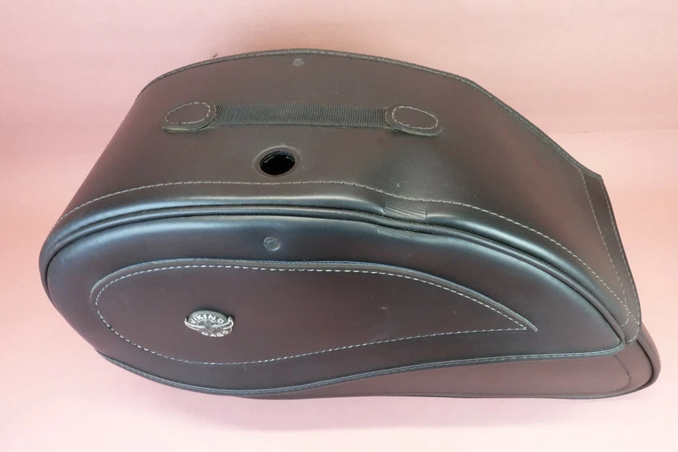 2001 - 2006 Honda Shadow AERO 750 VT750C Left Saddle Bag Saddlebag - Image 3 of 4
