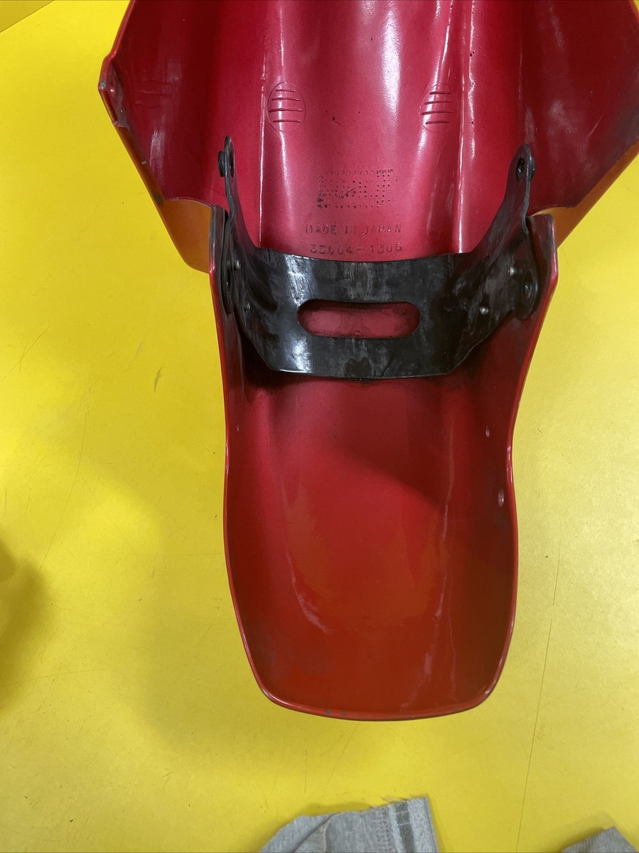 95-99 KAWASAKI ZX6 FRONT FENDER WITH BRACKET 35004-1306 RED Used