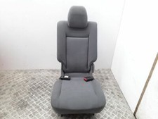 Siège Nissan ALMERA TINO