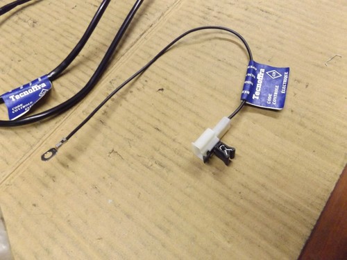 New Genuine Renault Laguna I Earth Cable 7701471288 R74 - Picture 2 of 7