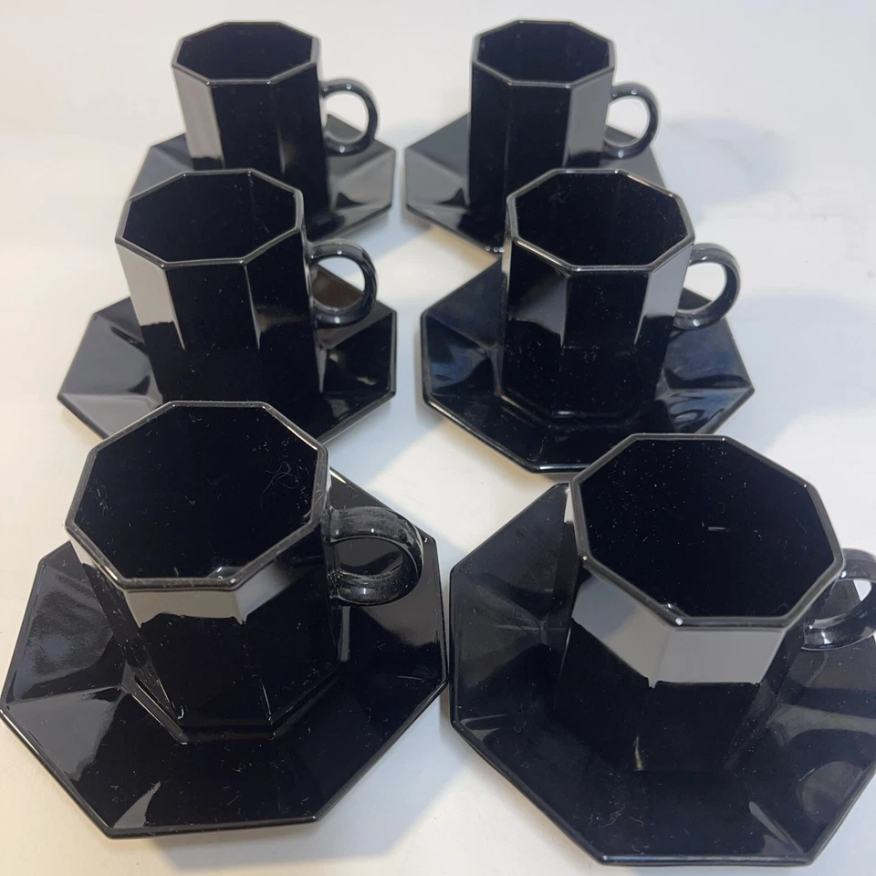 French ARCOROC ESSO COLLECTION Octagonal Black Espresso Cups & Saucers X 6 - Image 3 of 4