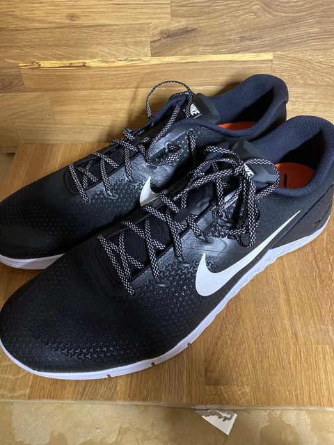 nike metcon 4 size 16