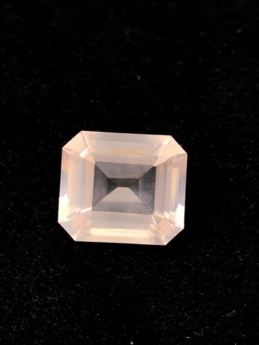 18.80 ct natural pink color rosequartz cut gem from Pakistan - Picture 3 of 10