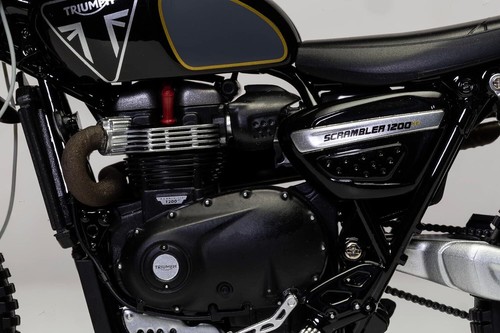 Corgi James Bond 007 Triumph Scrambler 1200 No Time to Die 1:12 Scale CC08401 - Picture 9 of 14
