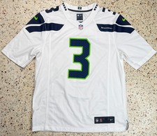 Law of Cards: Harsh NCAA Rule Threatens Sale of Russell Wilson Card 21