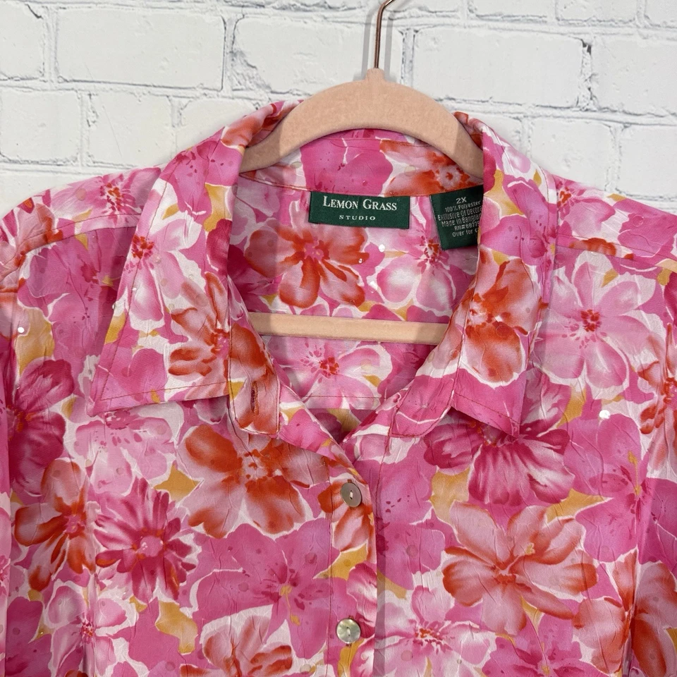 Blusa Vintage Feminina Plus 2X Havaiana Vibrante Multicolorida Floral Contas Botão Top - Imagem 3 de 4