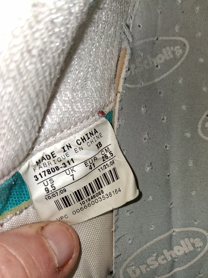 2009 Nike Women's Blazer Charlotte Hornets Colors Size 9. 317808-311. Preowned - Image 4 of 4