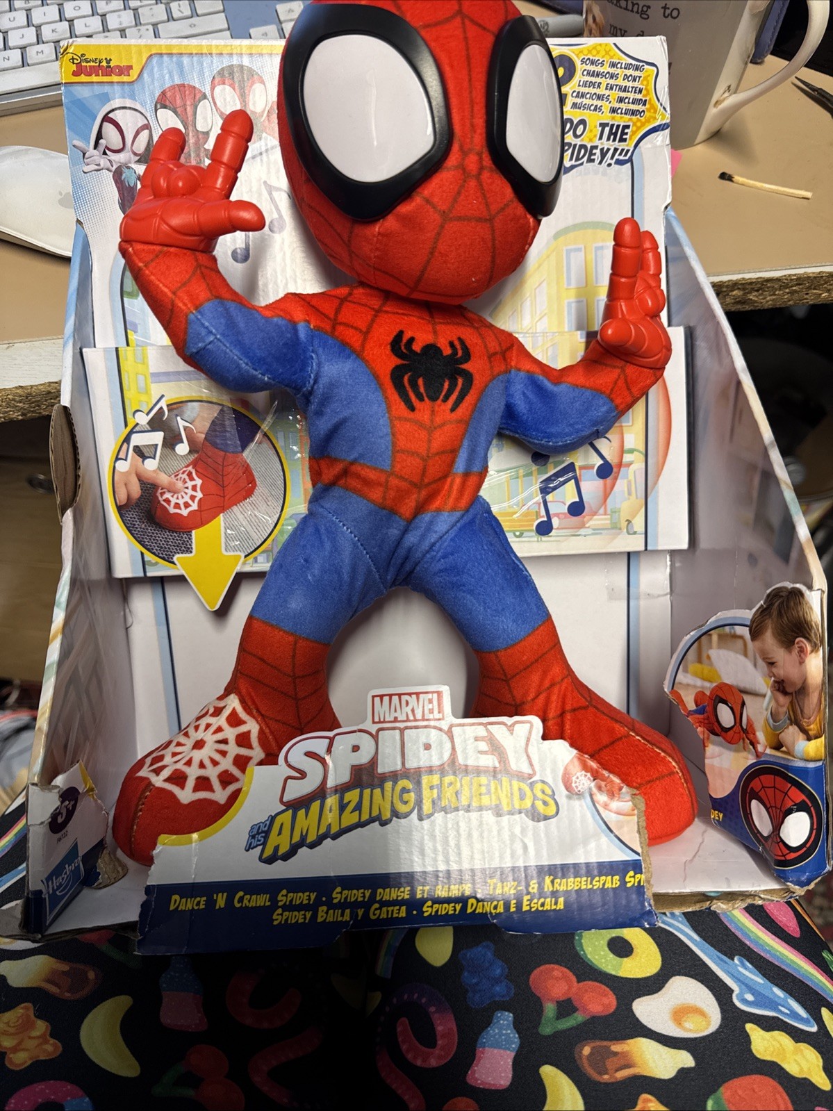 Spidey and his Amazing Friends Marvel Dance 'N Crawl Spidey Interactive Plush Toy with Sounds, Talking Spider-Man Toys for Kids - Image 2