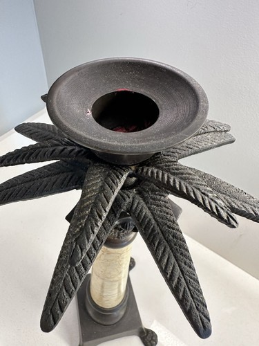 Vintage bronze candlestick holder - Picture 3 of 14